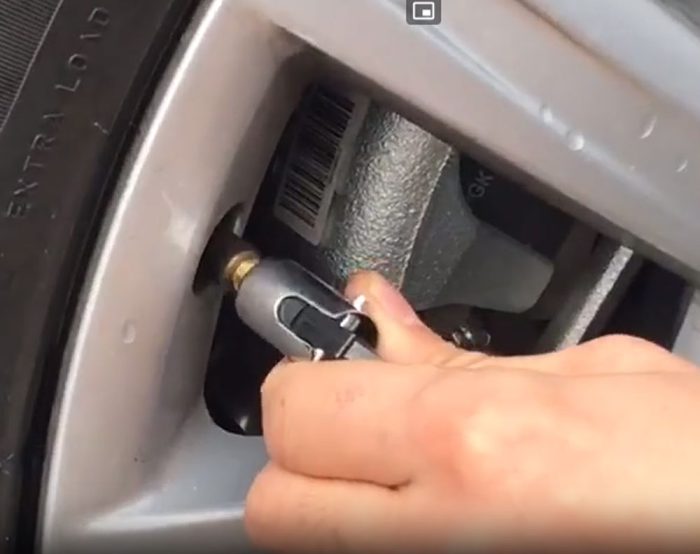 Air Tyre Inflator Gun