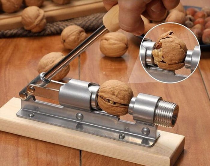 Nut Cracker Walnuts Opener