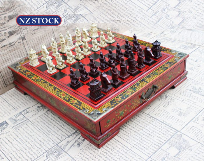 Vintage Style Chess Set